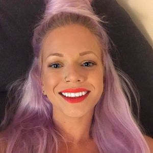 Meet your Posher, Lea